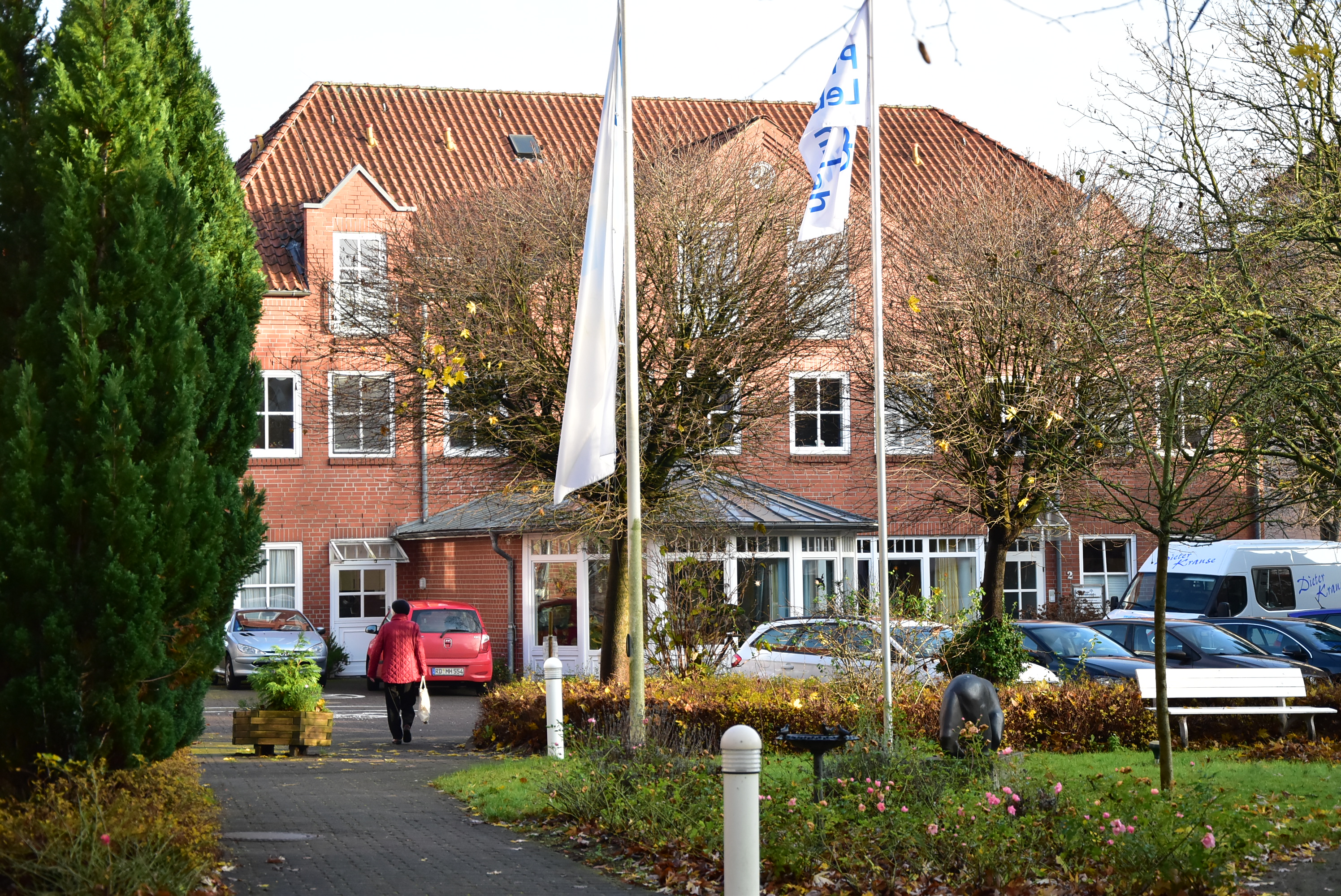 Haus Porsefeld ist 1996 das erste stationäres Hospiz in Schleswig-Holstein gewesen.